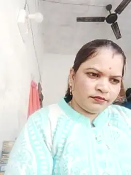 Snapshot of Bhavna_hot chatting on 01/15/26, 09:34 Bhavna hot online show from 01/15/26, 09:34