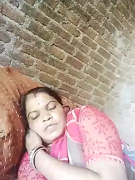 Snapshot of Bhavna_hot chatting on 09/21/25, 09:58 Bhavna hot online show from 09/21/25, 09:58