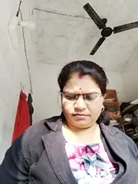 Snapshot of Bhavna_hot chatting on 02/21/26, 03:52 Bhavna hot online show from 02/21/26, 03:52