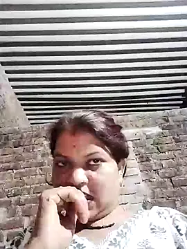 Snapshot of Bhavna_hot chatting on 10/04/25, 11:39 Bhavna hot online show from 10/04/25, 11:39