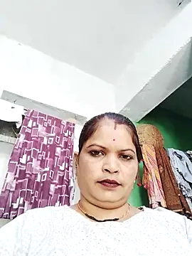 Snapshot of Bhavna_hot chatting on 10/02/25, 07:34 Bhavna hot online show from 10/02/25, 07:34