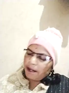 Snapshot of Bhavna_hot chatting on 01/10/26, 12:55 Bhavna hot online show from 01/10/26, 12:55