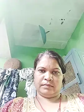 Snapshot of Bhavna_hot chatting on 09/24/25, 02:29 Bhavna hot online show from 09/24/25, 02:29