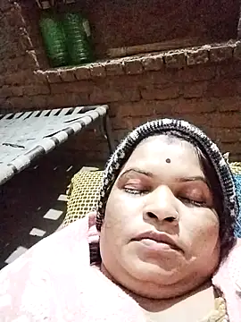 Snapshot of Bhavna_hot chatting on 11/29/25, 07:14 Bhavna hot online show from 11/29/25, 07:14