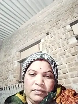 Snapshot of Bhavna_hot chatting on 12/21/25, 04:52 Bhavna hot online show from 12/21/25, 04:52