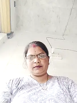 Snapshot of Bhavna_hot chatting on 09/30/25, 09:15 Bhavna hot online show from 09/30/25, 09:15