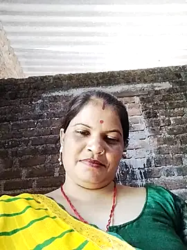 Snapshot of Bhavna_hot chatting on 09/14/25, 09:20 Bhavna hot online show from 09/14/25, 09:20