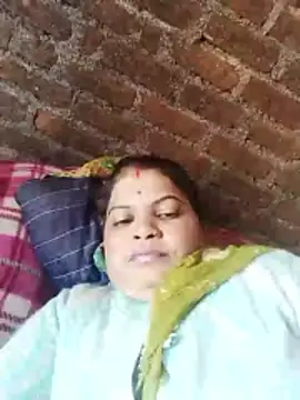 Snapshot of Bhavna_hot chatting on 01/14/26, 07:23 Bhavna hot online show from 01/14/26, 07:23