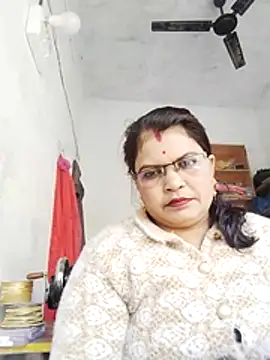 Snapshot of Bhavna_hot chatting on 01/12/26, 10:11 Bhavna hot online show from 01/12/26, 10:11