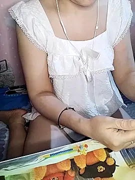 Kuncute online show from 09/13/25, 04:23