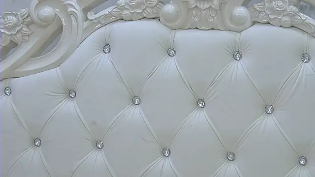 Snapshot of EllieFrosty_ chatting on 11/11/25, 06:58 EllieFrosty online show from 11/11/25, 06:58