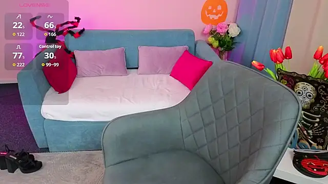 evafolver online show from 10/30/25, 07:17