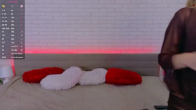 evafolver online show from 02/25/26, 09:20