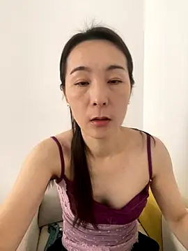 manmanyu520 online show from 11/16/25, 01:54