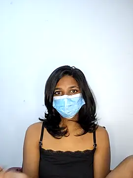 Minu Cam online show from 04/12/26, 01:09