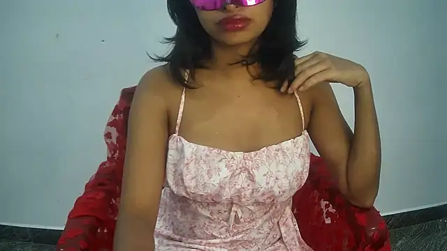 Minu Cam online show from 03/06/26, 05:41