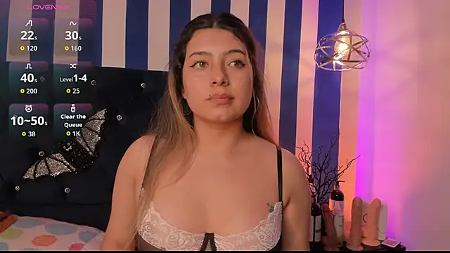Snapshot of valeria_rouse28 chatting on 10/11/25, 05:36 valeria rouse28 online show from 10/11/25, 05:36