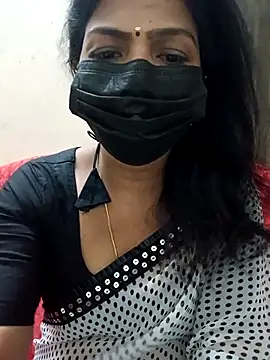 Snapshot of Rithya27 chatting on 11/15/25, 06:56 Rithya27 online show from 11/15/25, 06:56