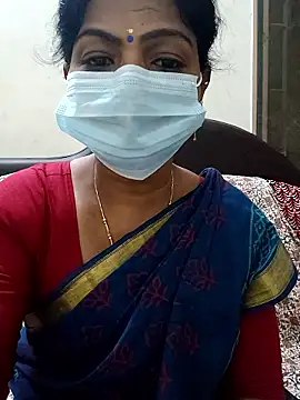 Snapshot of Rithya27 chatting on 01/10/26, 01:17 Rithya27 online show from 01/10/26, 01:17