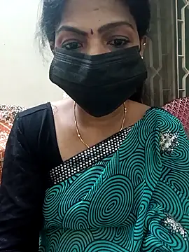 Snapshot of Rithya27 chatting on 09/11/25, 05:24 Rithya27 online show from 09/11/25, 05:24