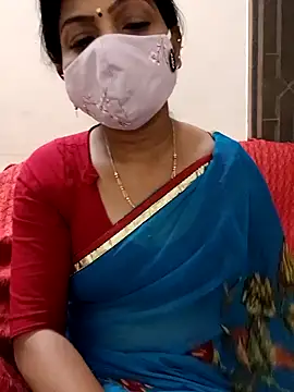 Snapshot of Rithya27 chatting on 11/30/25, 07:03 Rithya27 online show from 11/30/25, 07:03