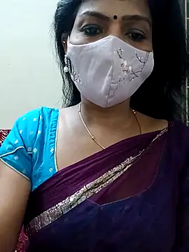 Snapshot of Rithya27 chatting on 10/03/25, 06:31 Rithya27 online show from 10/03/25, 06:31