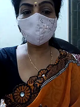 Snapshot of Rithya27 chatting on 01/06/26, 06:23 Rithya27 online show from 01/06/26, 06:23