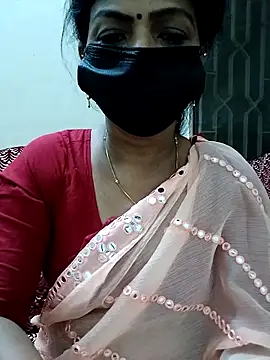 Snapshot of Rithya27 chatting on 10/06/25, 06:19 Rithya27 online show from 10/06/25, 06:19