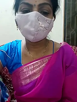 Snapshot of Rithya27 chatting on 09/28/25, 06:26 Rithya27 online show from 09/28/25, 06:26