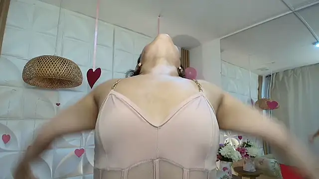 Lily rousee  online show from 02/13/26, 12:38