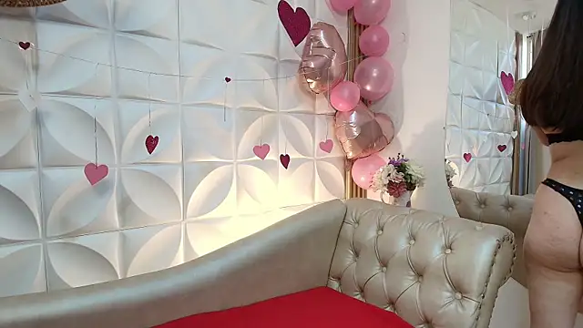 Lily rousee  online show from 02/10/26, 12:59