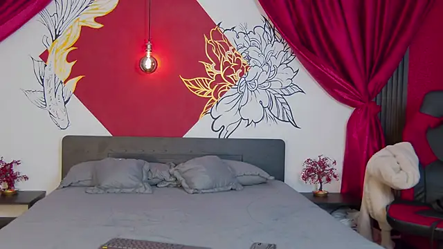 Maylu Fox online show from 10/16/25, 12:13