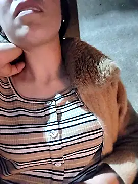 Snapshot of Sinejdk3 chatting on 12/05/25, 09:19 Sinejdk3 online show from 12/05/25, 09:19