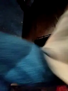 Snapshot of Sinejdk3 chatting on 12/04/25, 08:57 Sinejdk3 online show from 12/04/25, 08:57