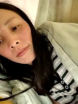 Snapshot of Sinejdk3 chatting on 11/07/25, 12:42 Sinejdk3 online show from 11/07/25, 12:42