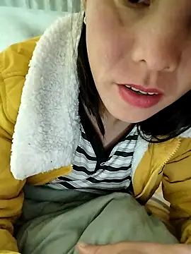 Snapshot of Sinejdk3 chatting on 11/08/25, 12:47 Sinejdk3 online show from 11/08/25, 12:47