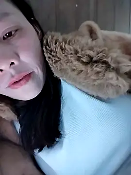 Snapshot of Sinejdk3 chatting on 11/29/25, 10:21 Sinejdk3 online show from 11/29/25, 10:21