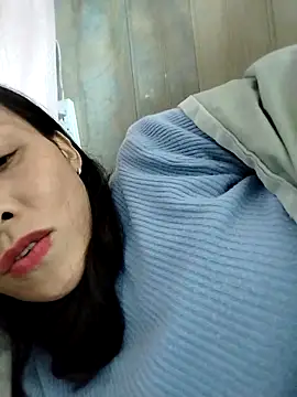 Snapshot of Sinejdk3 chatting on 10/27/25, 01:12 Sinejdk3 online show from 10/27/25, 01:12