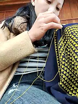 Snapshot of Sinejdk3 chatting on 12/03/25, 06:14 Sinejdk3 online show from 12/03/25, 06:14