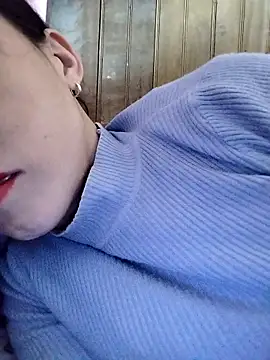 Snapshot of Sinejdk3 chatting on 12/16/25, 09:52 Sinejdk3 online show from 12/16/25, 09:52