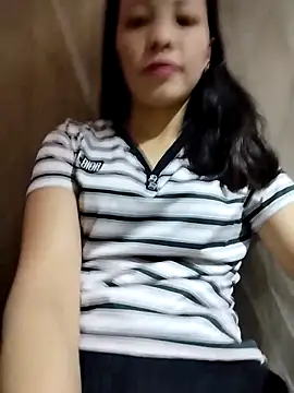 Snapshot of Sinejdk3 chatting on 10/23/25, 06:39 Sinejdk3 online show from 10/23/25, 06:39