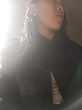 Snapshot of Sinejdk3 chatting on 10/31/25, 02:52 Sinejdk3 online show from 10/31/25, 02:52