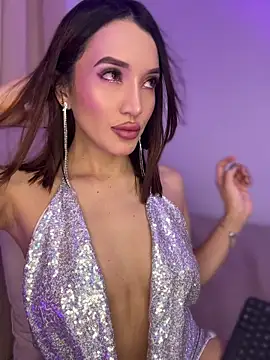 Bella-taylorr online show from 05/15/26, 11:30