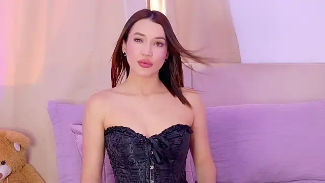 Snapshot of Bella-taylorr chatting on 07/18/26, 12:25 Bella-taylorr online show from 07/18/26, 12:25