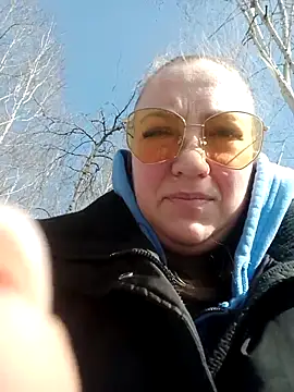 Kiss Eva online show from 03/15/26, 09:38