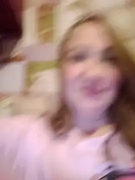 Kiss Eva online show from 03/22/26, 10:44