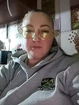 Kiss Eva online show from 01/14/26, 05:49