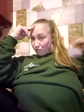 Kiss Eva online show from 04/11/26, 04:54