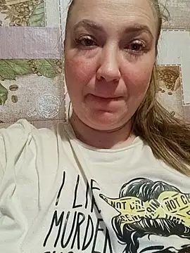 Kiss Eva online show from 02/11/26, 05:24