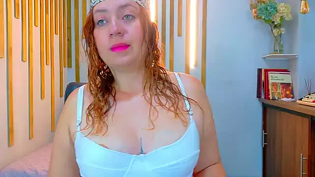 Snapshot of Angel_saez chatting on 10/04/25, 11:34 Angel saez online show from 10/04/25, 11:34